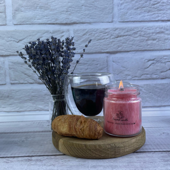 Crystal candle - свеча из пальмового воска красного цвета