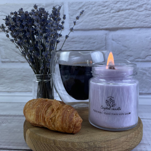 Crystal candle -  свеча из пальмового воска лавандового цвета