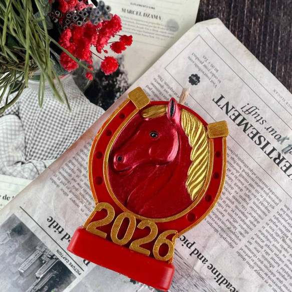 Восковая свеча - Год Лошади 2026